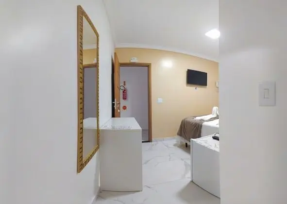 Standard Tek Büyük Yataklı Oda