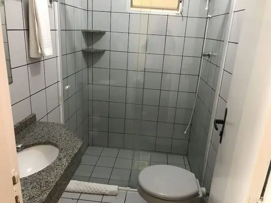 Dört Kişilik Oda, Buzdolabı ve Mikrodalga (Piso Superior)