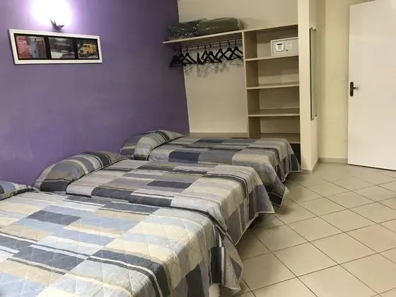 Dört Kişilik Oda, Buzdolabı ve Mikrodalga, Zemin Kat