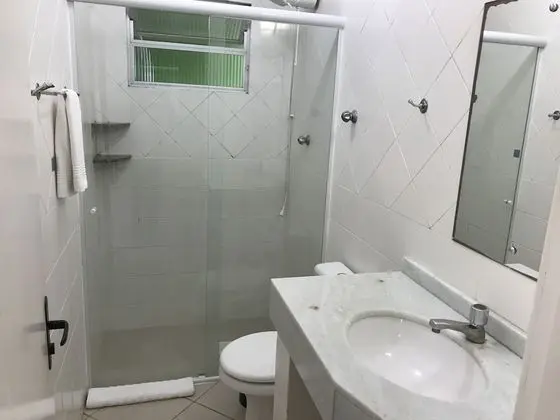 Tek Büyük Yataklı Oda, Buzdolabı ve Mikrodalga (Piso Superior)