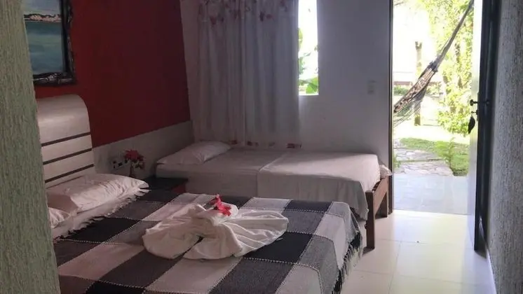 Basic Üç Kişilik Oda, Kısmi Deniz Manzarası