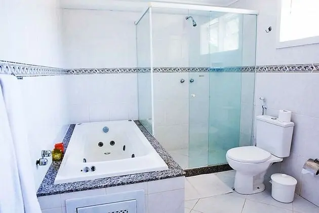 Süit, Sıcak Su Küveti