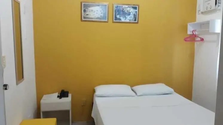 Basic Tek Büyük Yataklı Oda