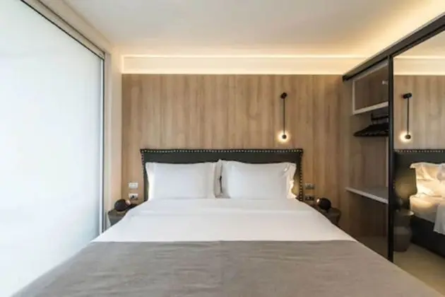 Superior Tek Büyük veya İki Ayrı Yataklı Oda