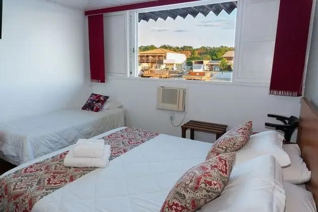 Üç Kişilik Oda, Deniz Manzaralı