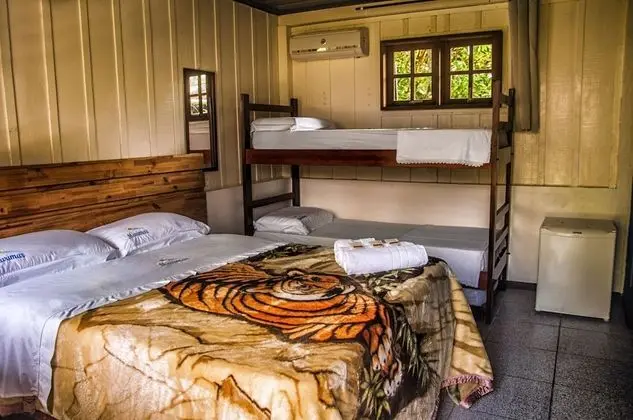 Süit, Banyolu/Duşlu