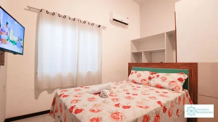 Quarto duplo standard com banheiro compartilhado