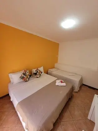 Üç Kişilik Oda