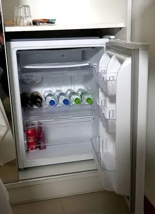 Economy Tek Büyük Yataklı Oda