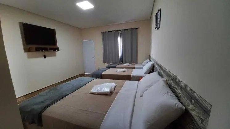 Standard Dört Kişilik Oda, Göl Manzaralı