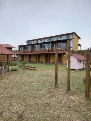 Traditional Çatı Katı (Loft)