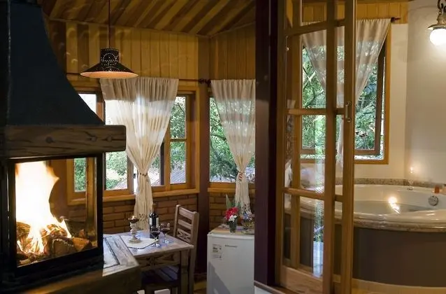 Romantic Tek Büyük Yataklı Oda (Chalé Manacás)