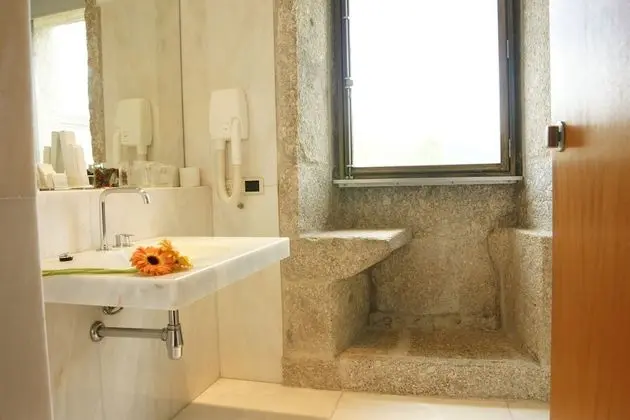 Family Tek Büyük veya İki Ayrı Yataklı Oda