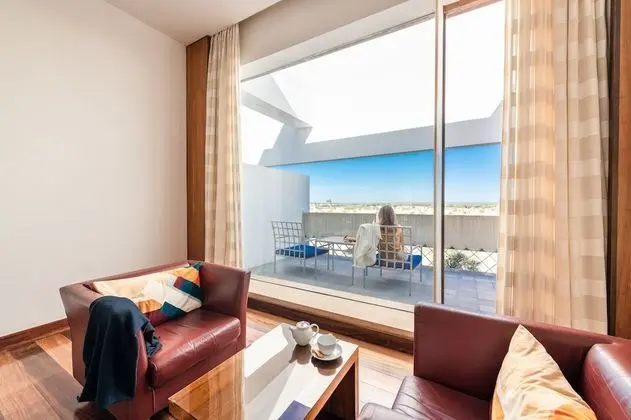 Superior Tek Büyük veya İki Ayrı Yataklı Oda