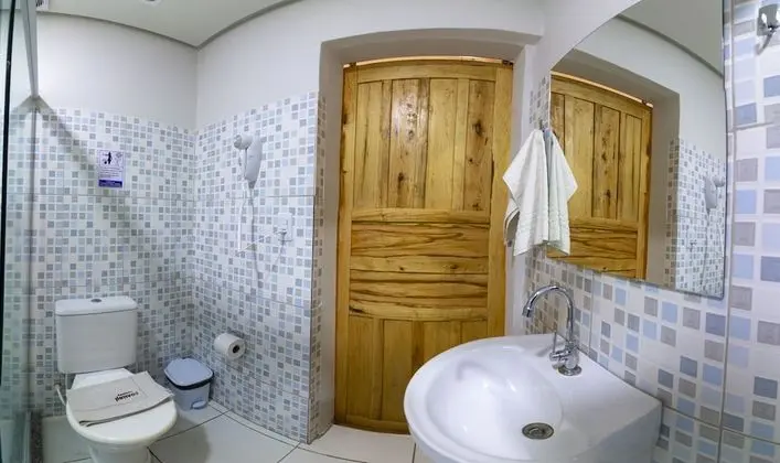 Design Tek Büyük veya İki Ayrı Yataklı Oda