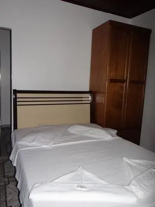 Traditional Tek Büyük Yataklı Oda, 4 Yatak Odası