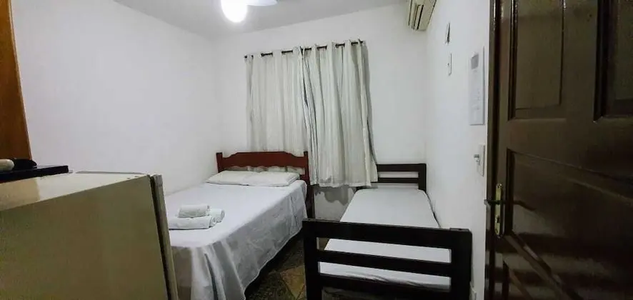 Traditional Tek Büyük Yataklı Oda, 4 Yatak Odası