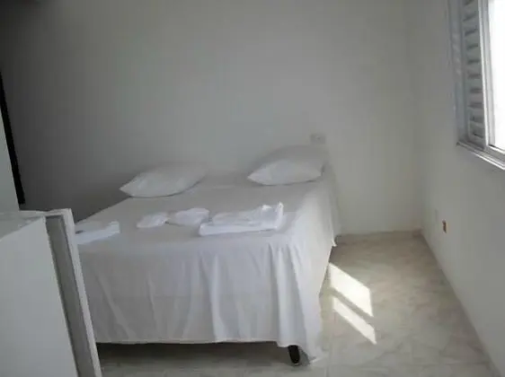 Standard Tek Büyük Yataklı Oda (com ventilador )