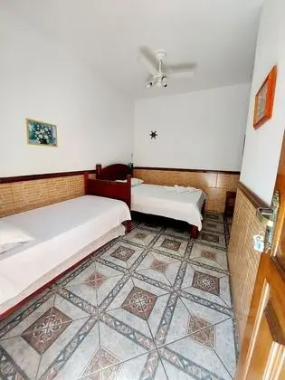 Quarto quádruplo com twin
