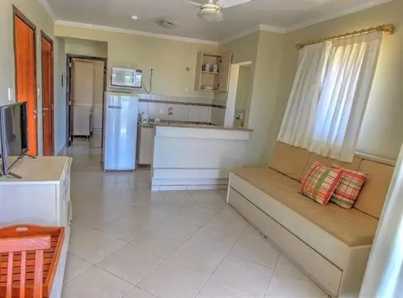 Apto 01 dormitório lateral