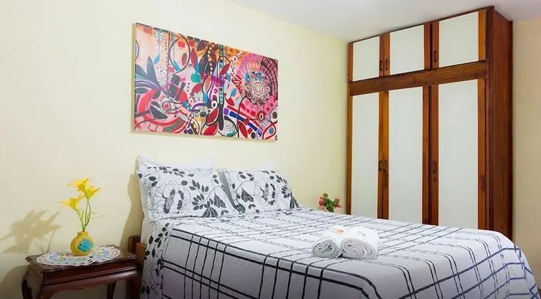 Traditional Tek Büyük Yataklı Oda