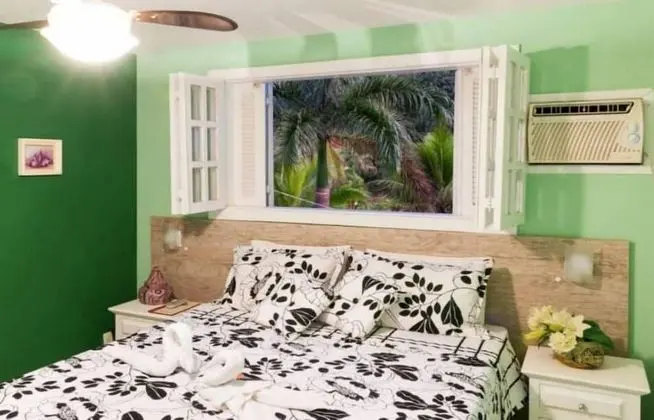 Traditional Tek Büyük Yataklı Oda