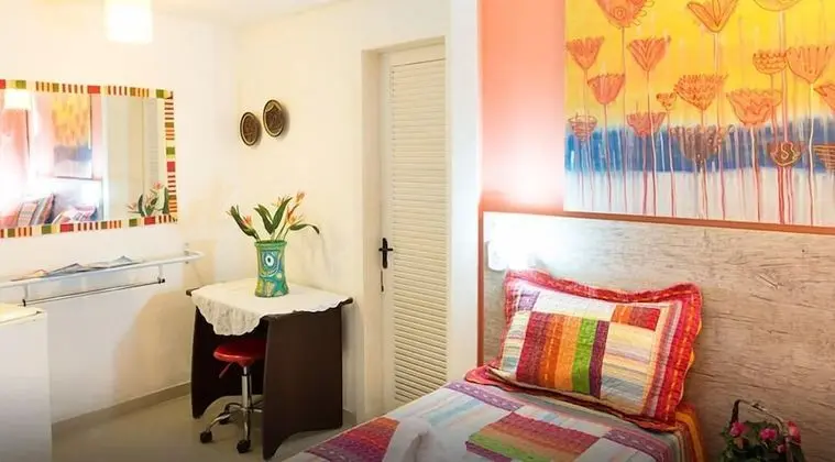 Traditional Tek Büyük Yataklı Oda