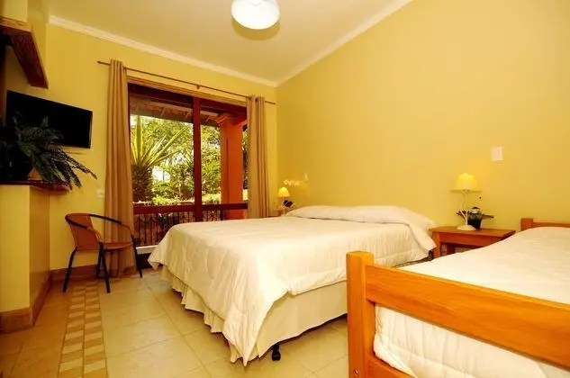 Suite Junior com Vista do Jardim