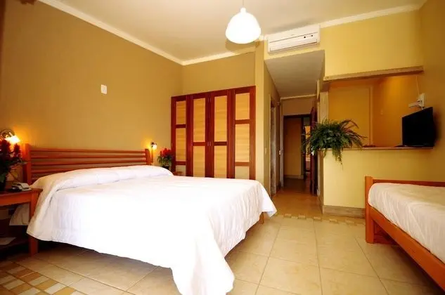 Suite Junior com Vista do Jardim
