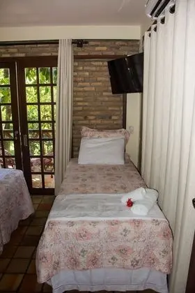Quarto de Luxo Vista  Jardim - piso terreo