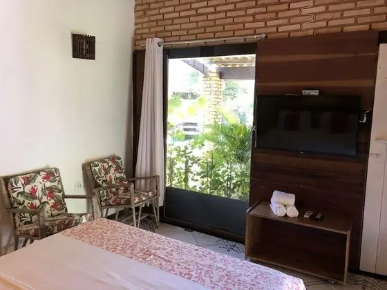 Traditional Tek Büyük Yataklı Oda
