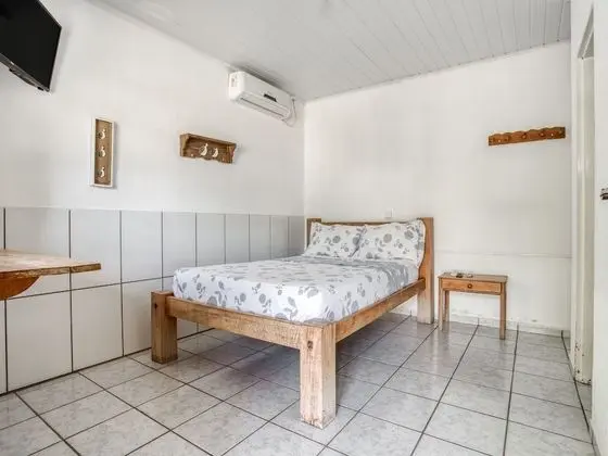 Tek Büyük Yataklı Oda