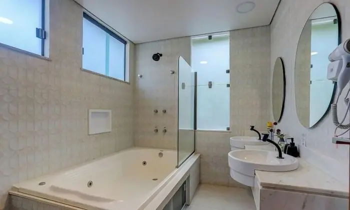 Özel spa küveti