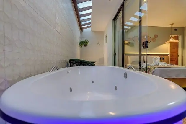 Özel spa küveti