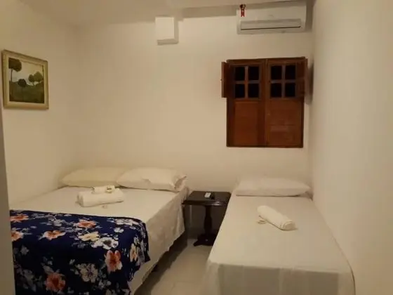 Üç Kişilik Oda