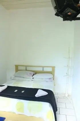 Basic Tek Büyük Yataklı Oda