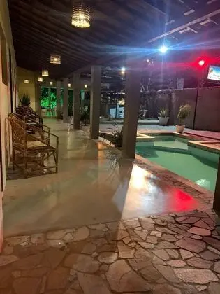 Dört Kişilik Oda, 2 Yatak Odası, Havuz Manzaralı