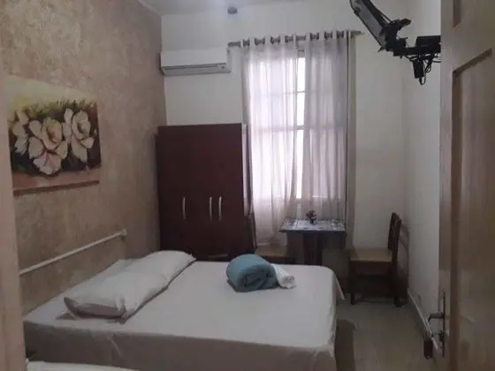 Tek Büyük veya İki Ayrı Yataklı Oda, 1 Çift Kişilik Yatak