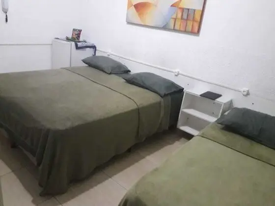 Üç Kişilik Oda, Birden Çok Yatak