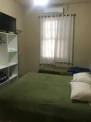 Üç Kişilik Oda, Birden Çok Yatak