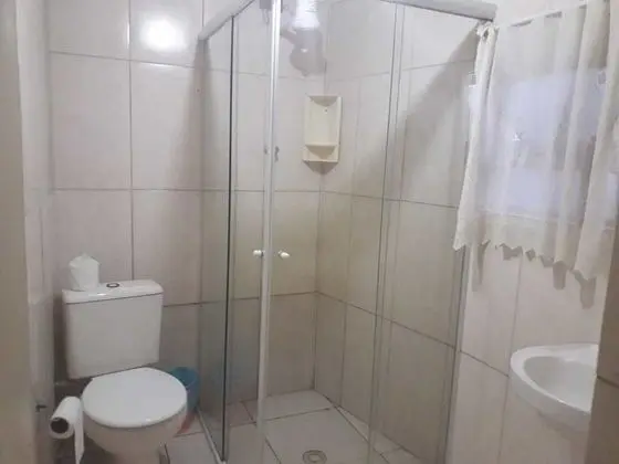 Üç Kişilik Oda, Birden Çok Yatak