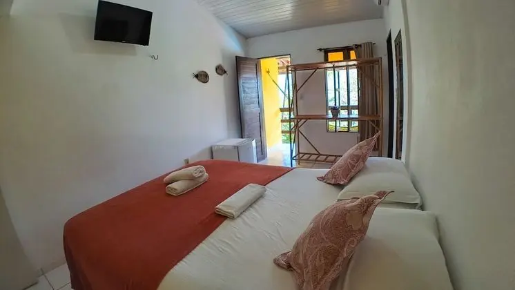 Comfort Tek Büyük Yataklı Oda, 1 Büyük (Queen) Boy Yatak, Buzdolabı, Havuz Manzaralı