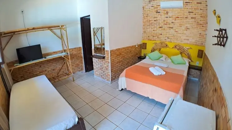 Comfort Üç Kişilik Oda, Buzdolabı, Havuz Manzaralı