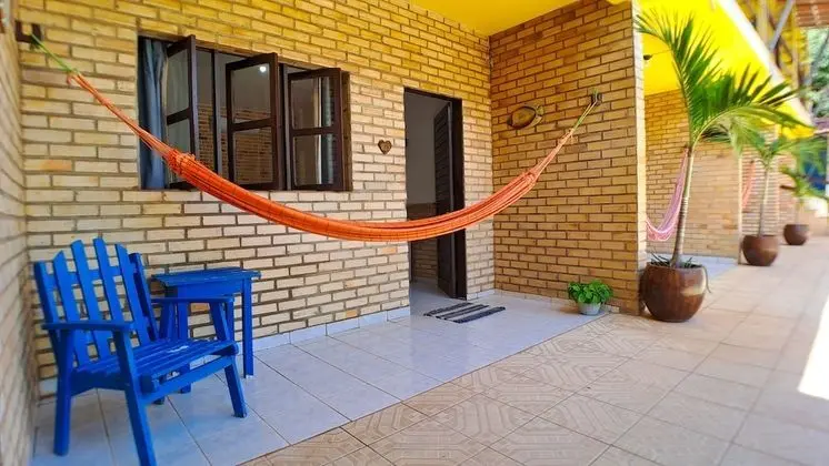 Comfort Üç Kişilik Oda, Buzdolabı, Havuz Manzaralı