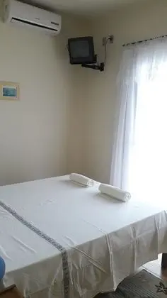 Basic Apart Daire, 2 Yatak Odası, Deniz Manzaralı, Denize Bakan