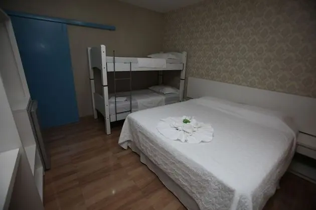 Dört Kişilik Oda