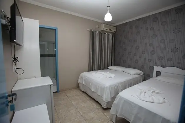 Üç Kişilik Oda