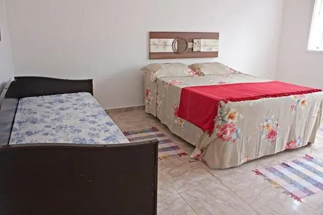 Üç Kişilik Oda