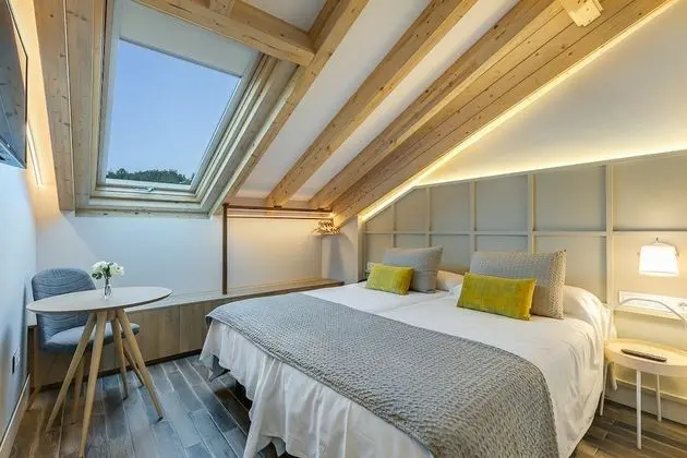 Tek Büyük veya İki Ayrı Yataklı Oda