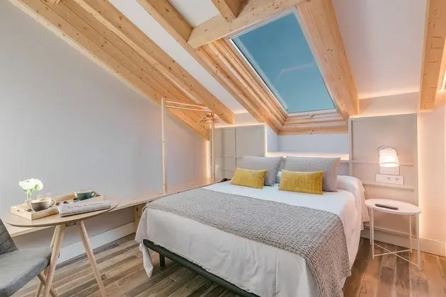 Tek Büyük veya İki Ayrı Yataklı Oda